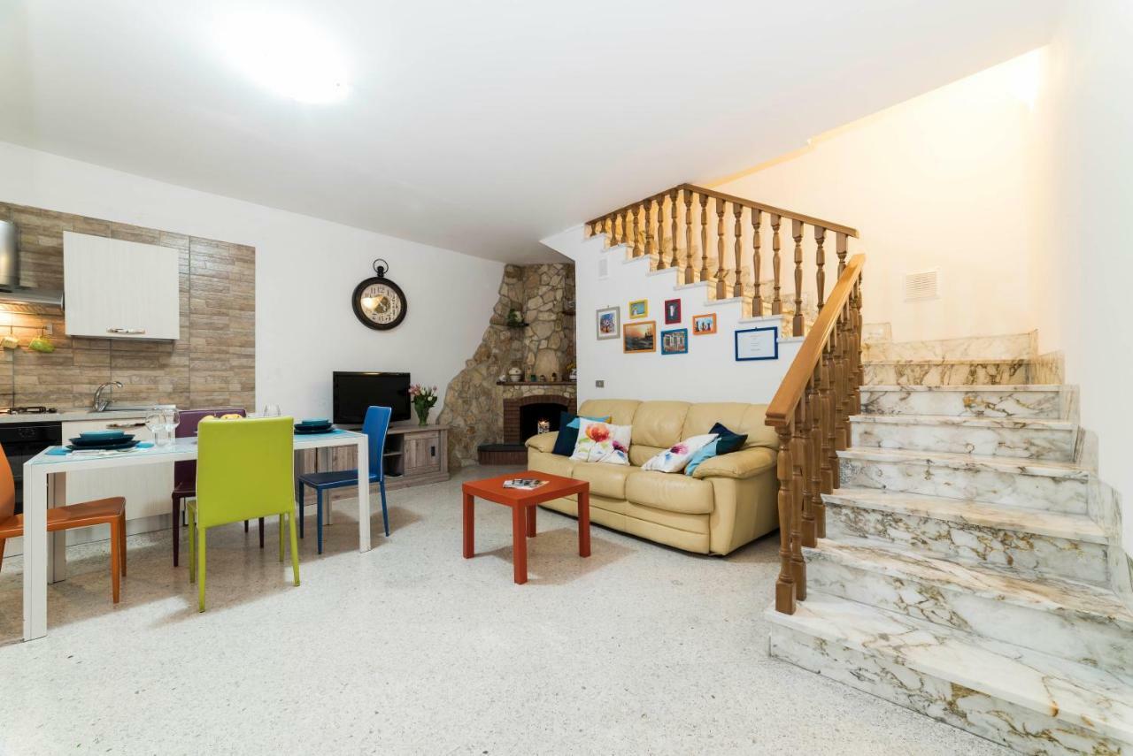 Villa The Sud Est House Vietri Esterno foto